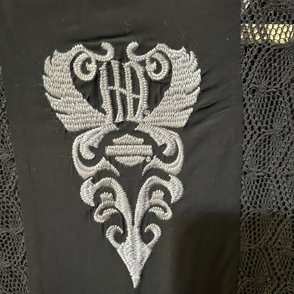 Harley Davidson three-quarter sleeve lace inset blouse - Picture 5 of 9